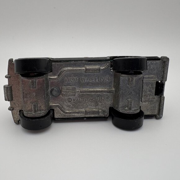 Hot Wheels 1982 Ford Bronco 4x4 Diecast Mattel Car Vintage (SKU: 381TO) - Picture 8 of 9